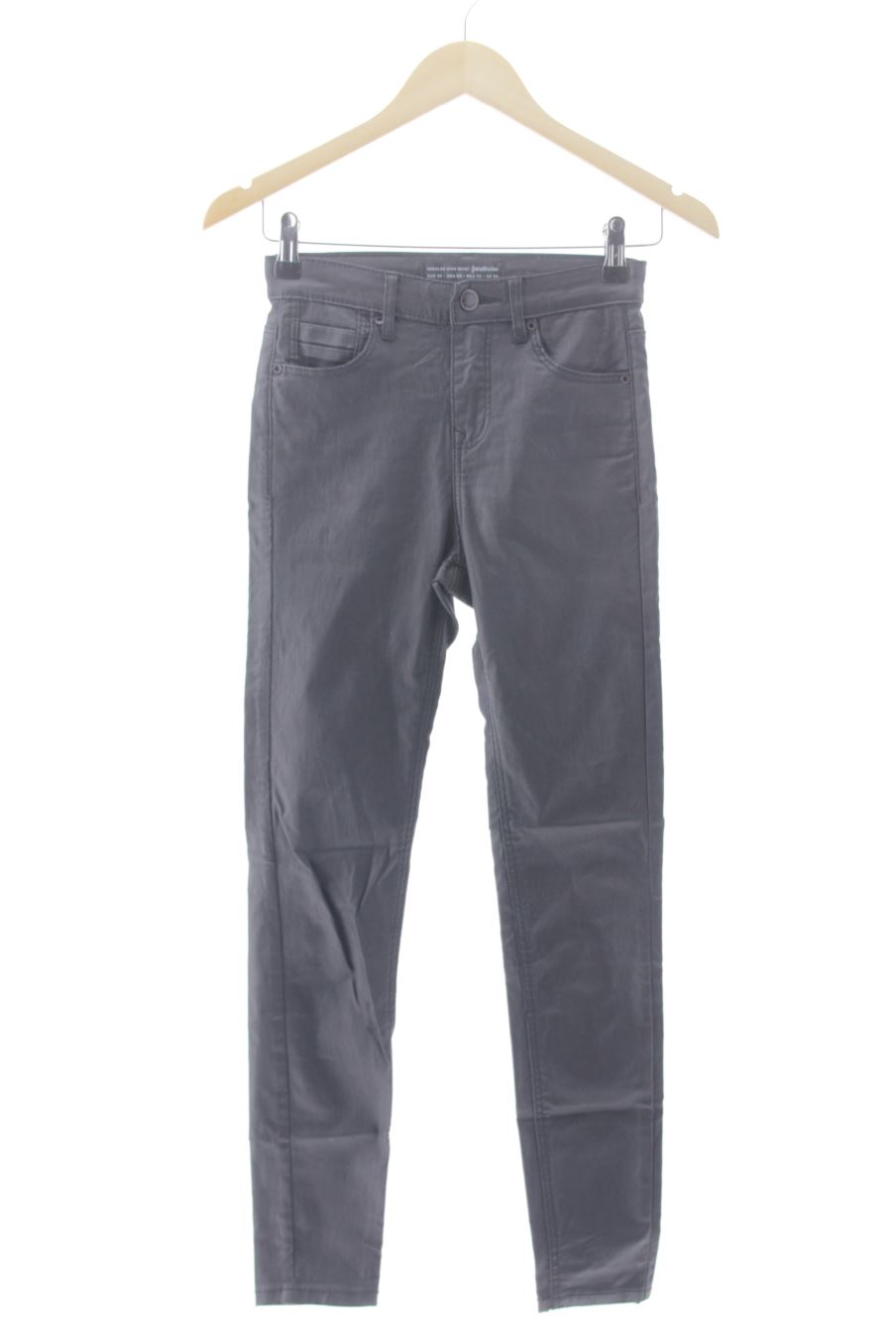 Jeans Stradivarius de la taille 32, de couleur noir de denim
