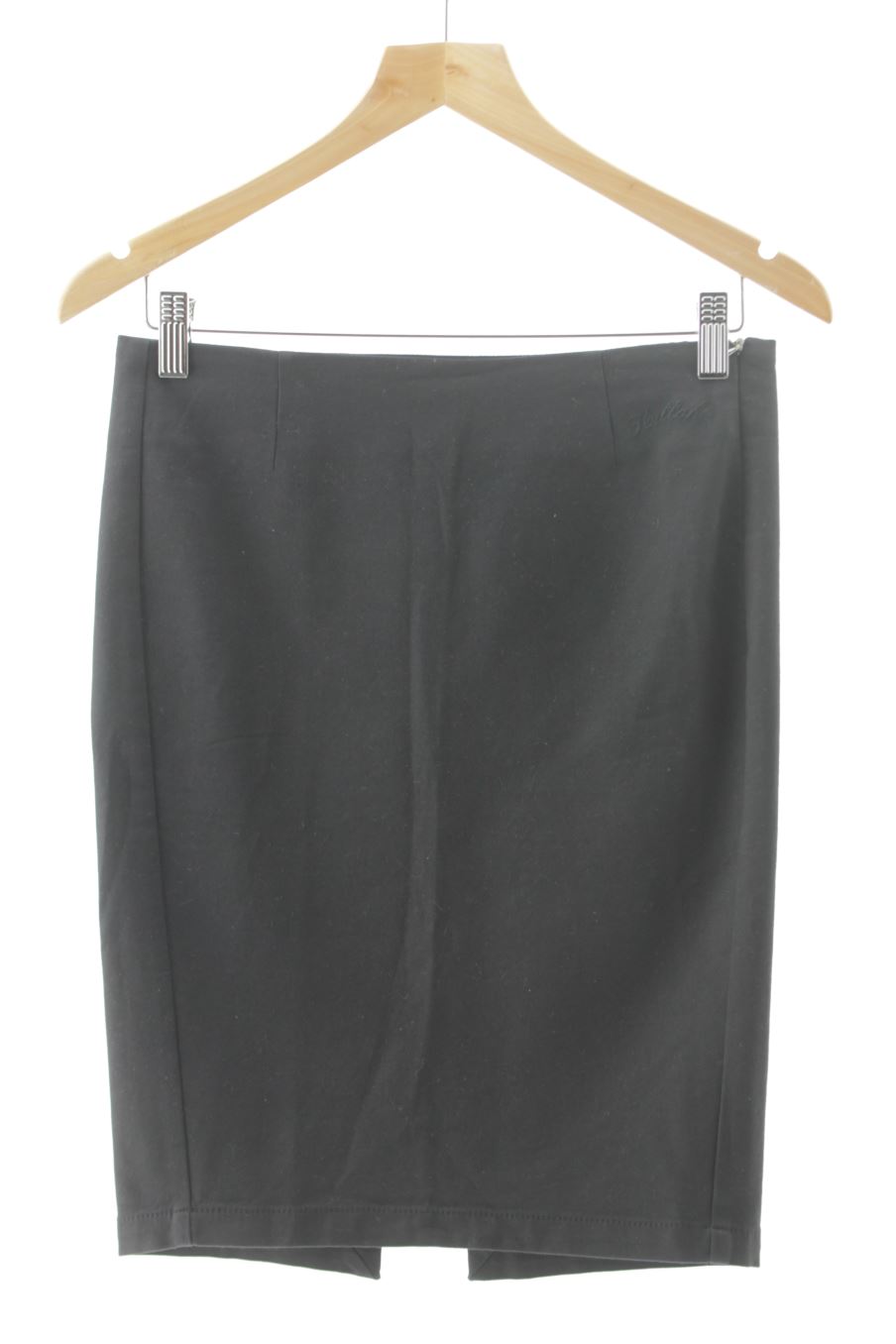 Jupe Killah de la taille M, de couleur noir