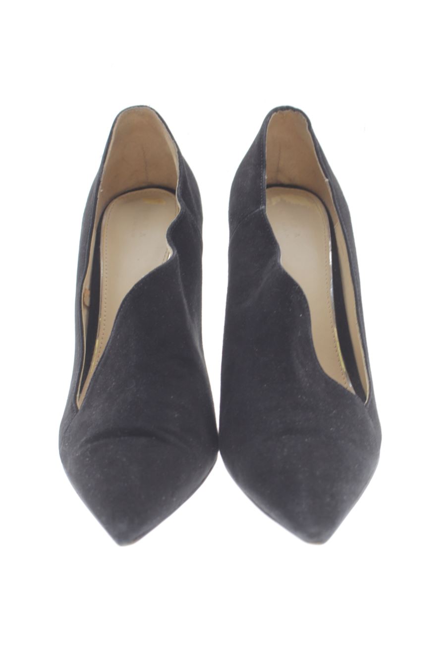 Zapatos de tacon de Zara de la talla 37, de color negro de