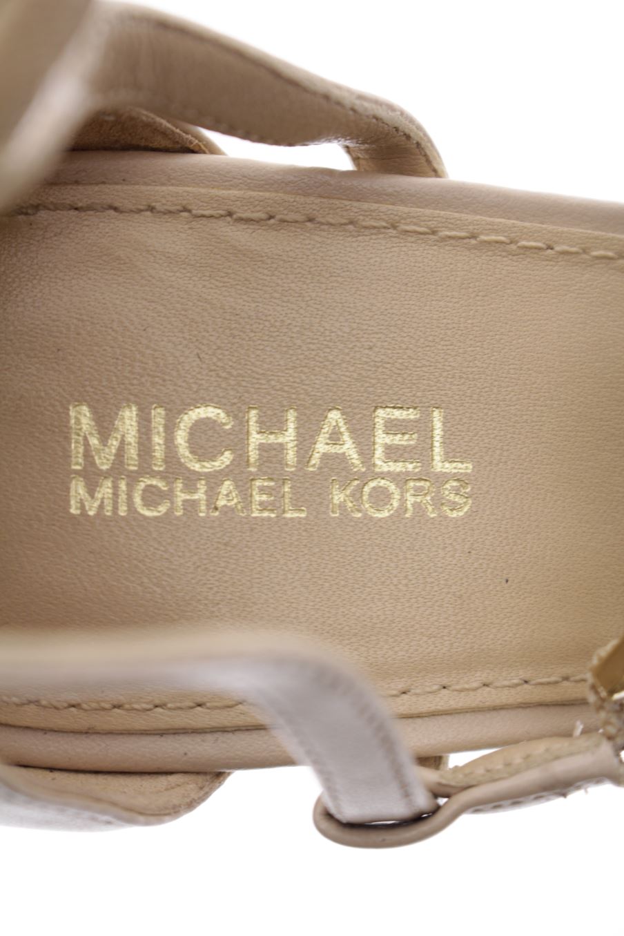 Sandalias tacon de Michael Kors de la talla 40, de color beige de