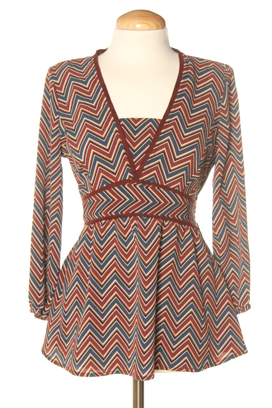 Blusa de manga larga de Formula Joven de la talla 38 de color rayas