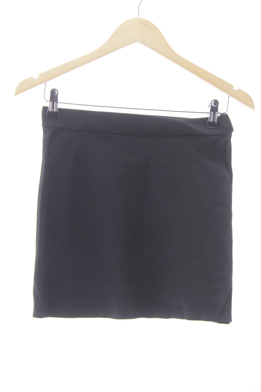 Falda de Stradivarius de la talla M, de color negro