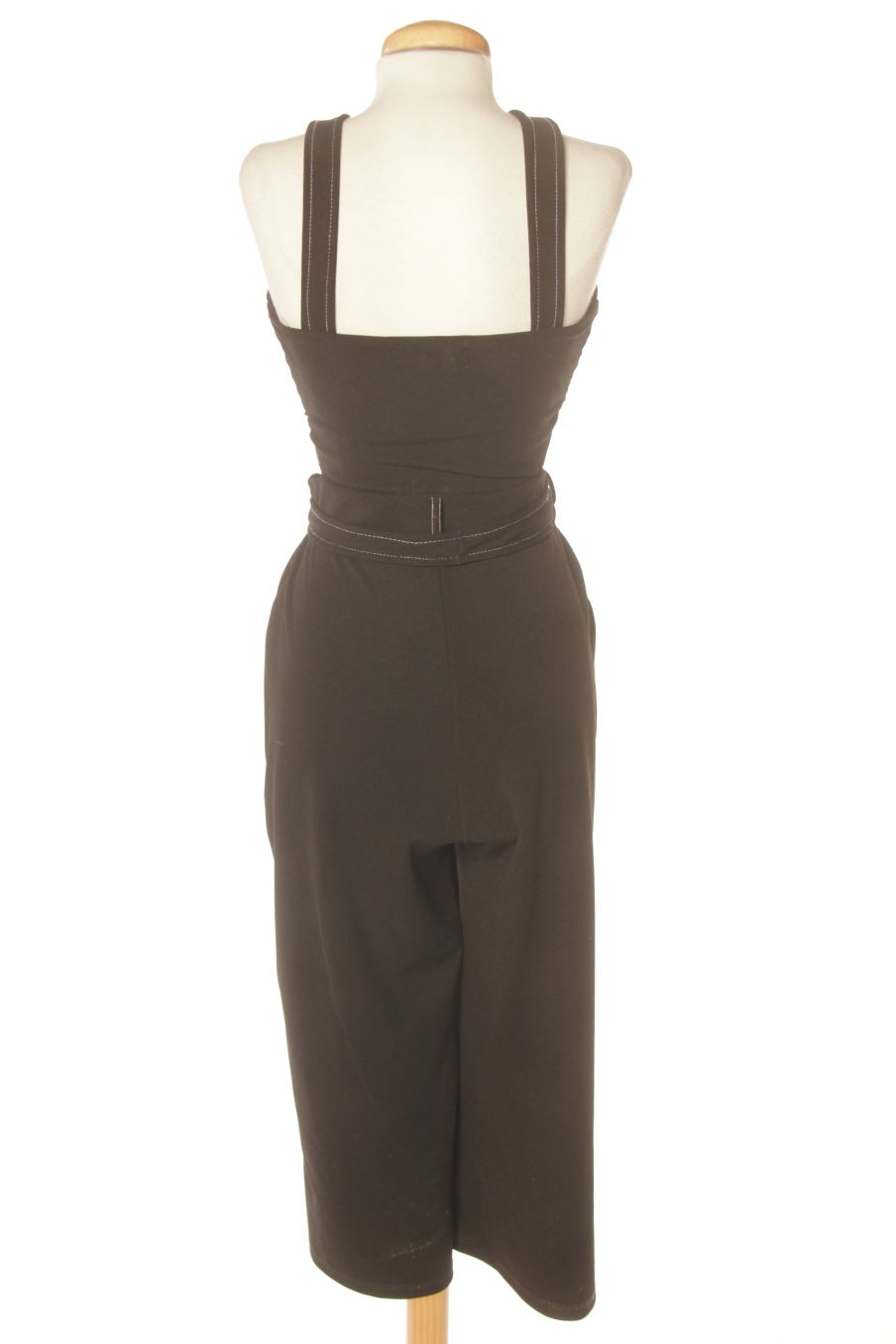 Mono de Clockhouse (C&A) de la talla M, de color negro
