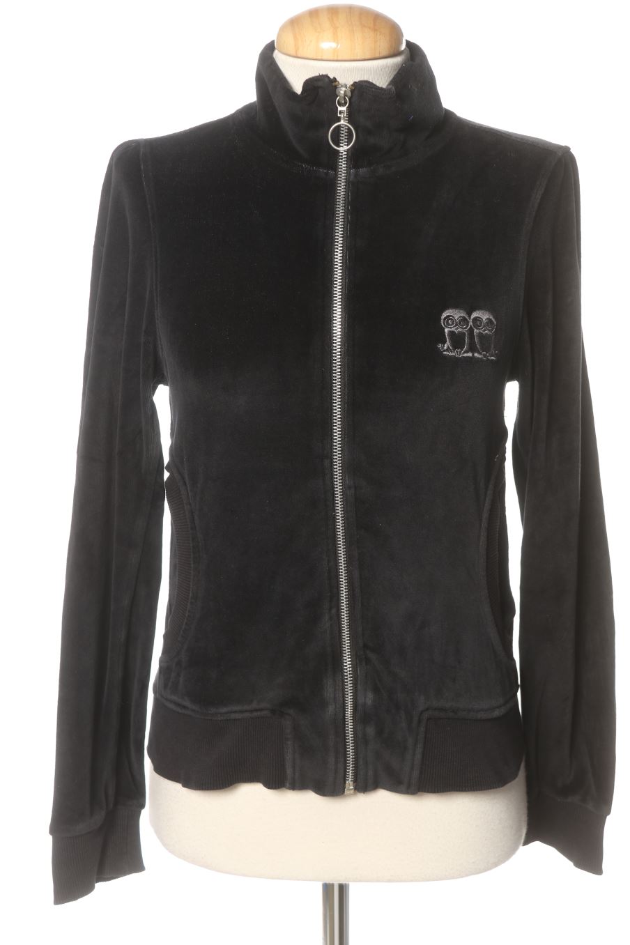 Chaqueta de Zara de la talla M, de color azul marino de terciopelo
