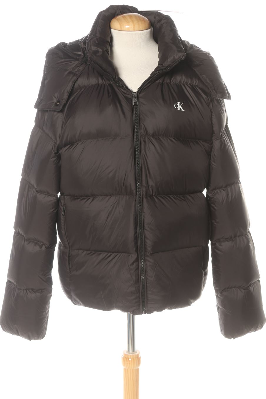 Blouson Calvin Klein de la taille XL, de couleur noir
