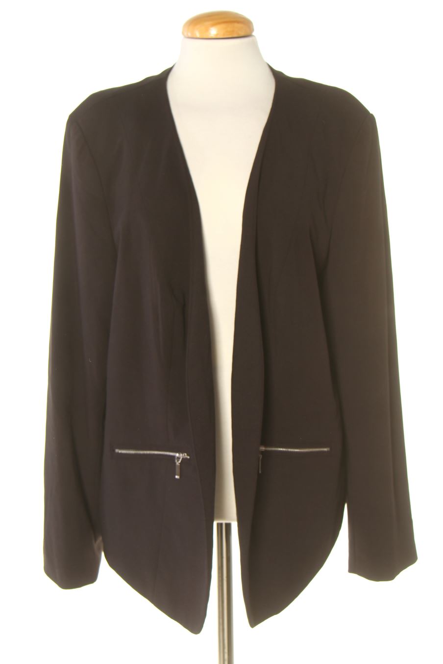 Blazer de bpc de la talla 48, de color negro