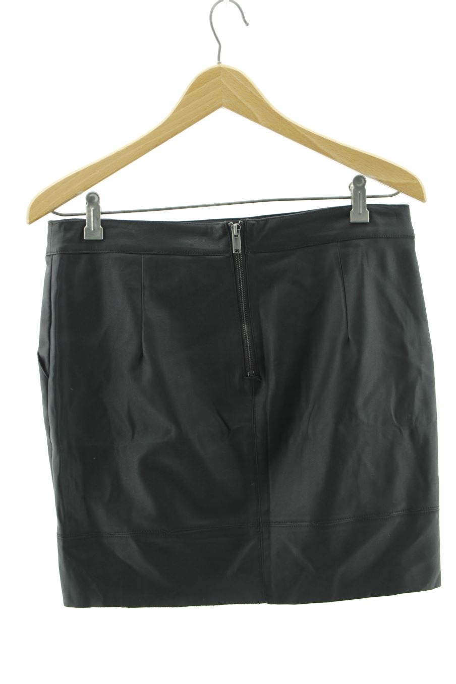 Jupe Only de la taille 40, de couleur noir de synthétique