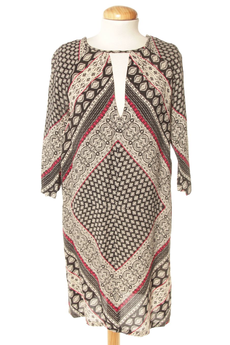 Robe casual Mango de la taille XS, de couleur imprimés