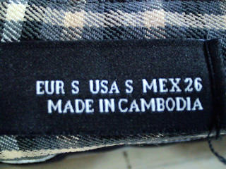 Pantalon Zara de la taille S, de couleur carreaux