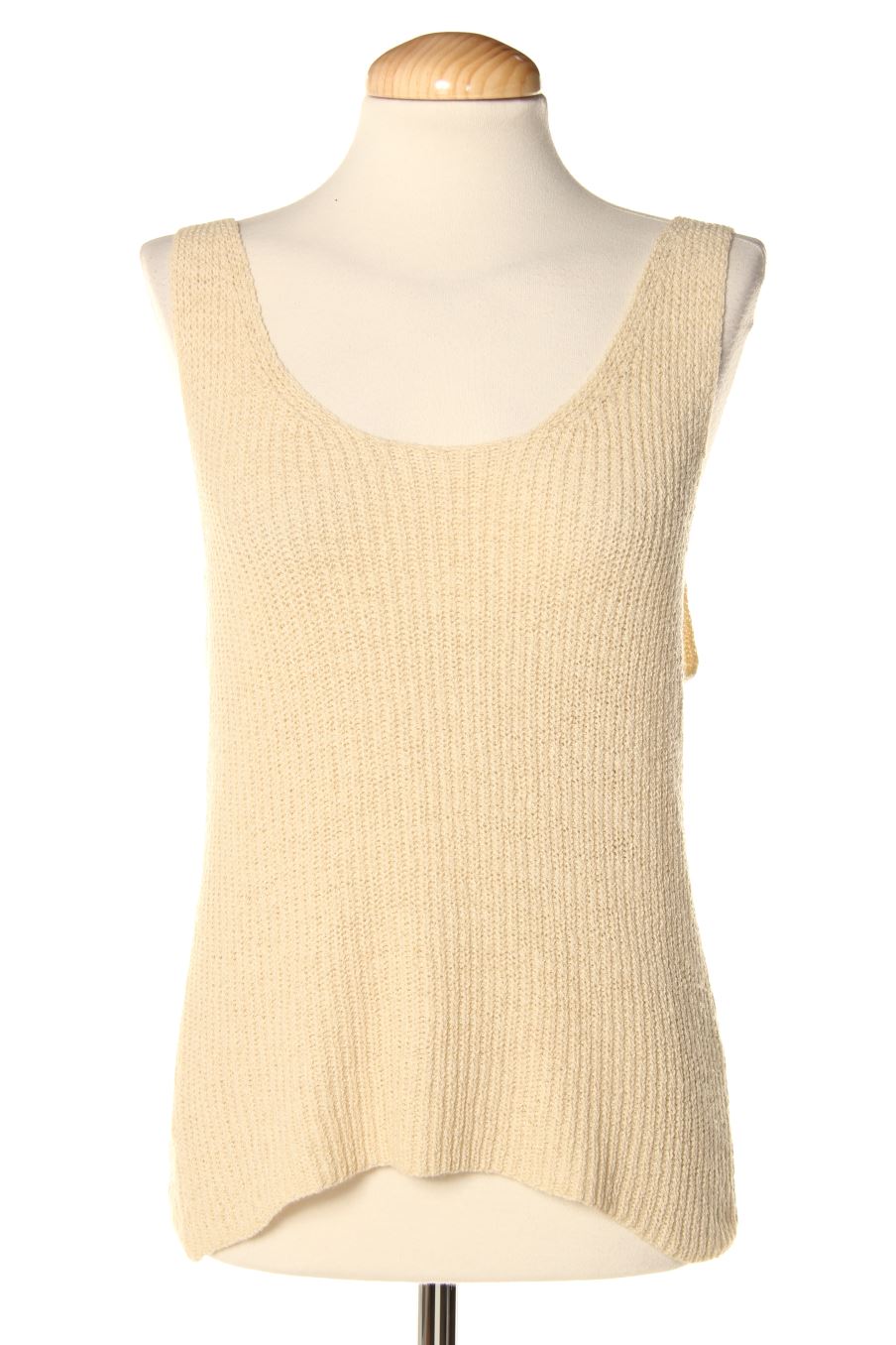 Top de Zara de la talla M, de color beige
