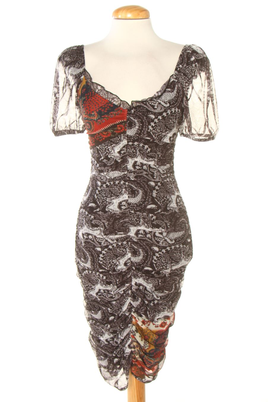 Robe casual Desigual de la taille M, de couleur imprimés