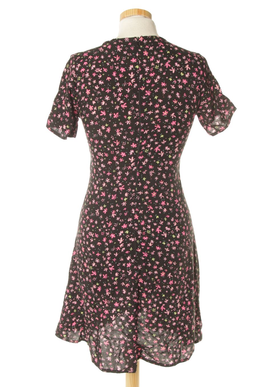 Vestido casual de Polinesia de la talla S, de color flores