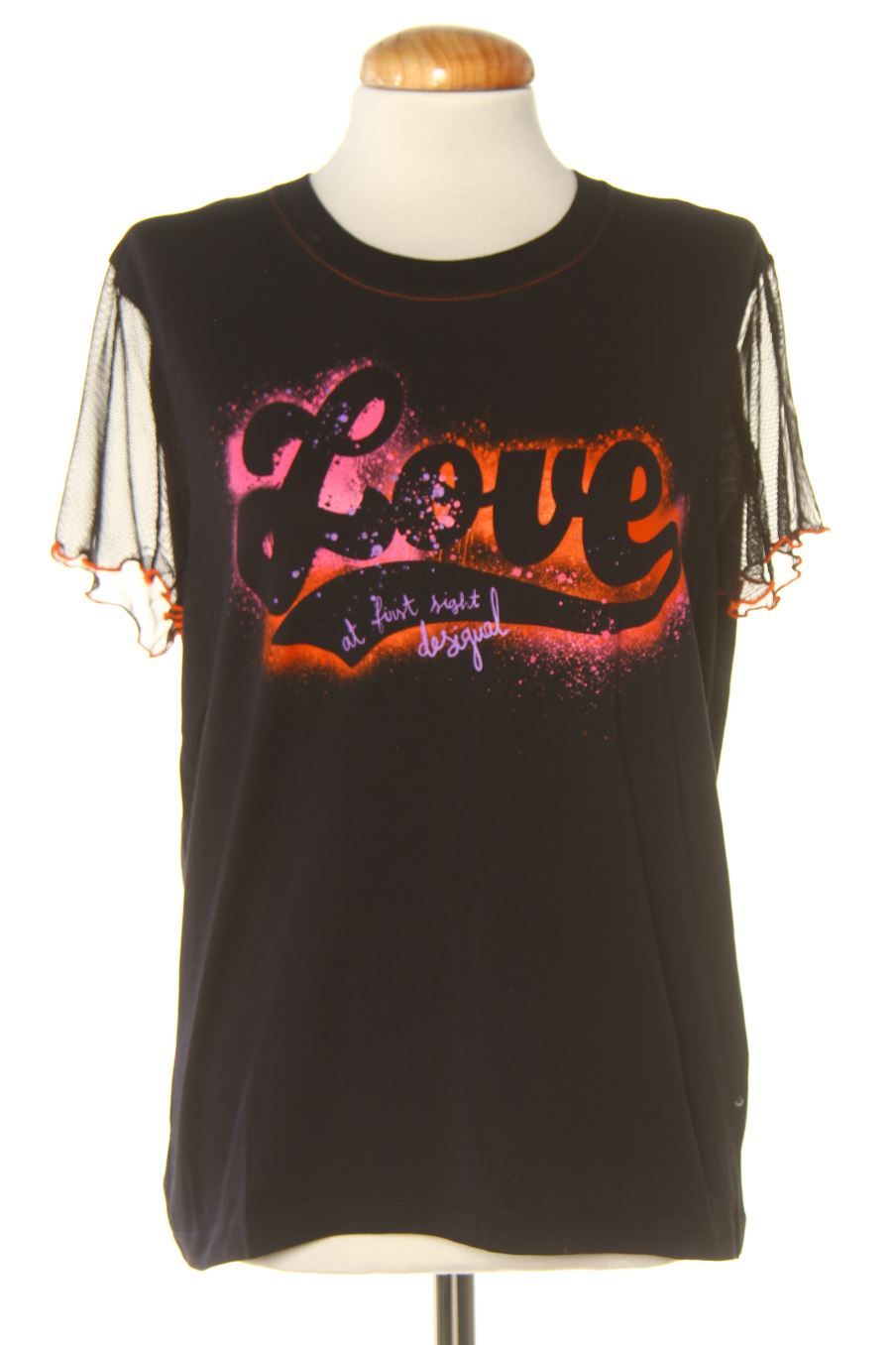Camiseta de Desigual de la talla M, de color negro