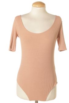 Body L Pull & Bear
