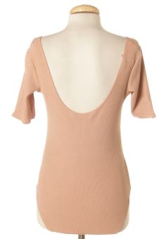 Body L Pull & Bear