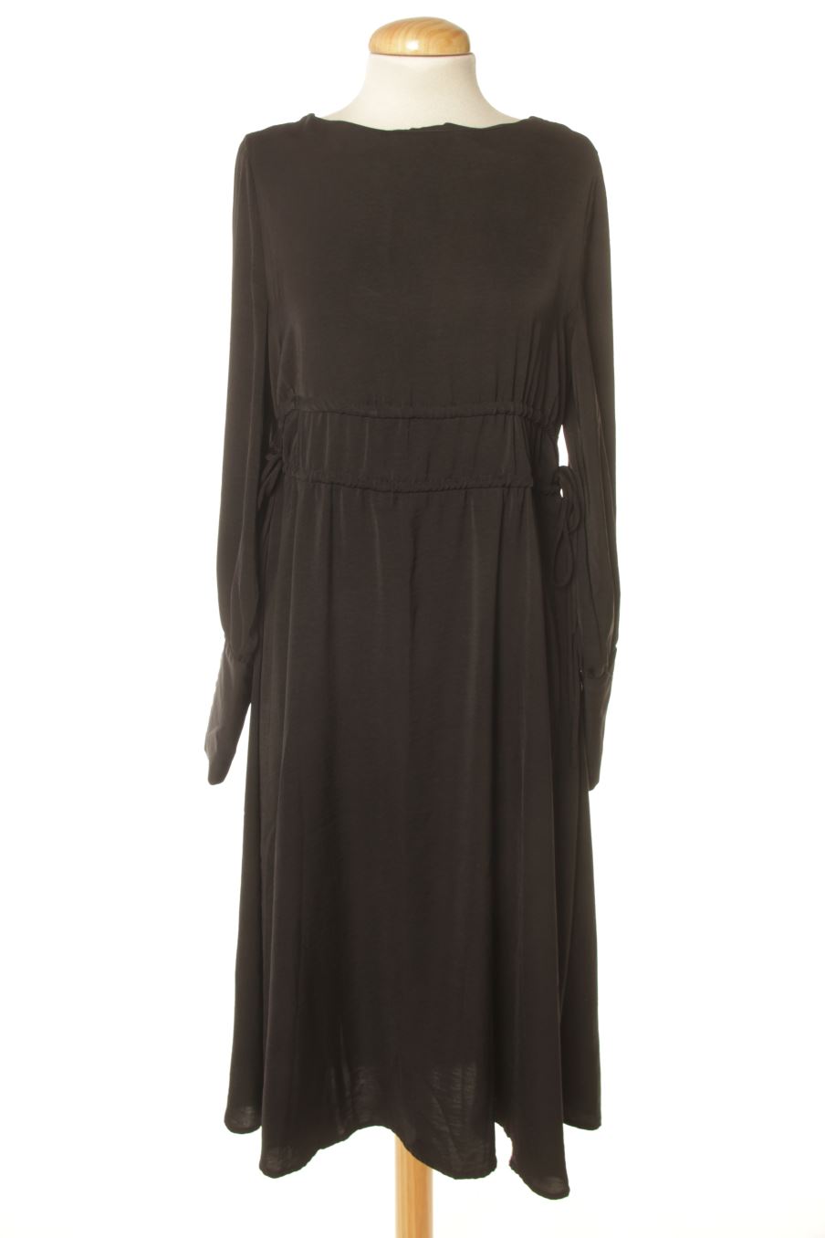 Robe casual Vila de la taille 34, de couleur noir