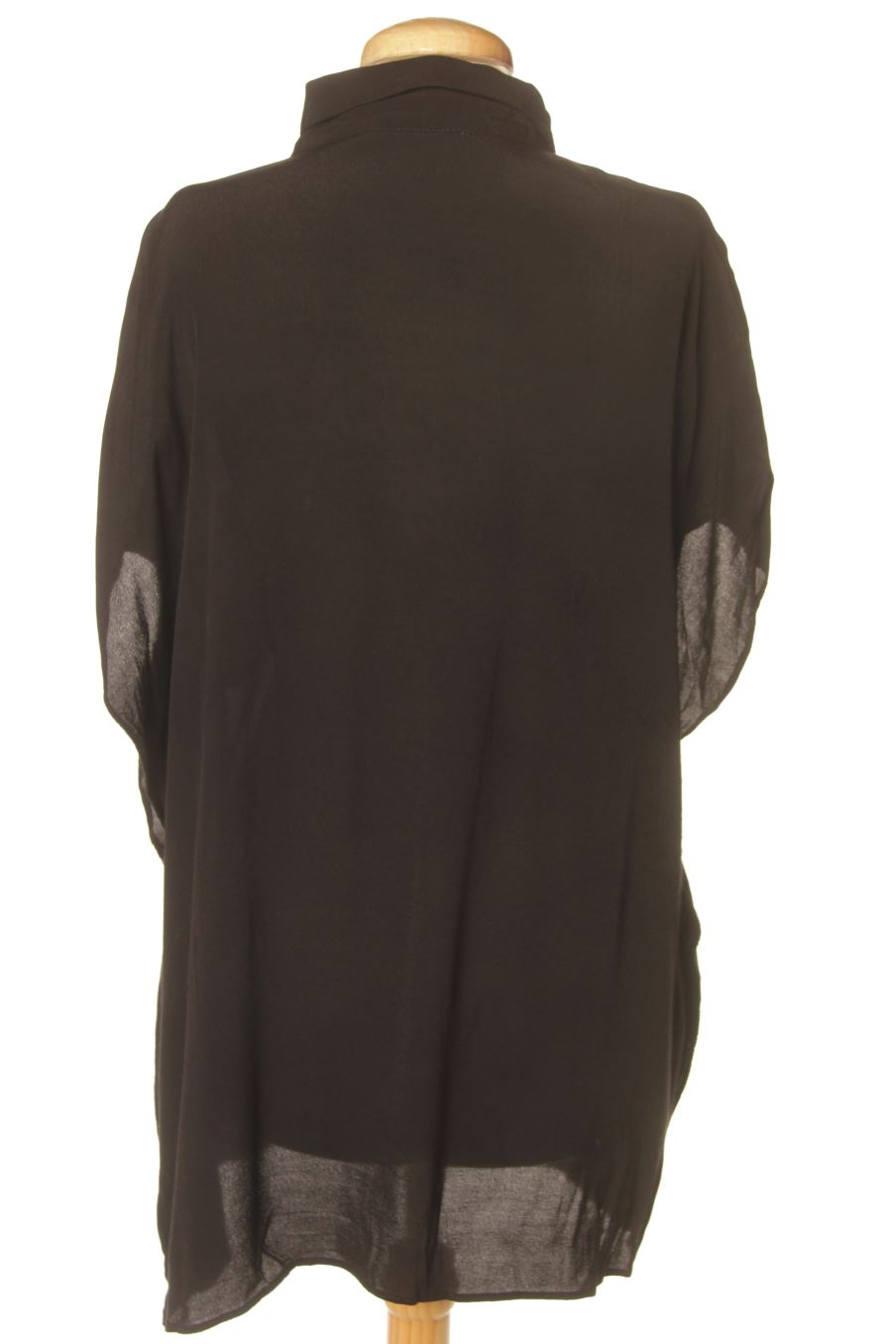 Chemise Monoprix de la taille 44, de couleur noir