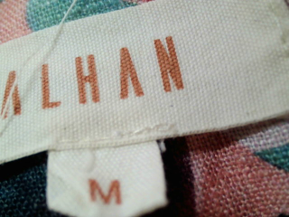 Pantalon ALHAN de la taille M, de couleur imprimés