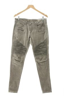 Jeans L circle of trust