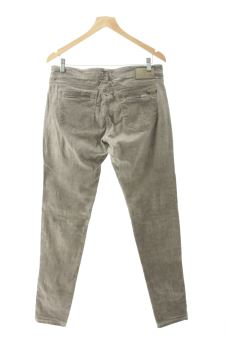 Jeans L circle of trust