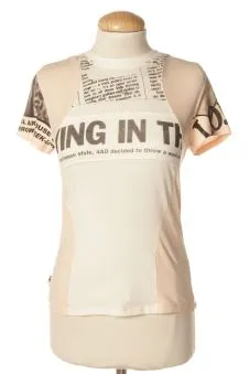 Camiseta M Desigual, foto 1 de 2