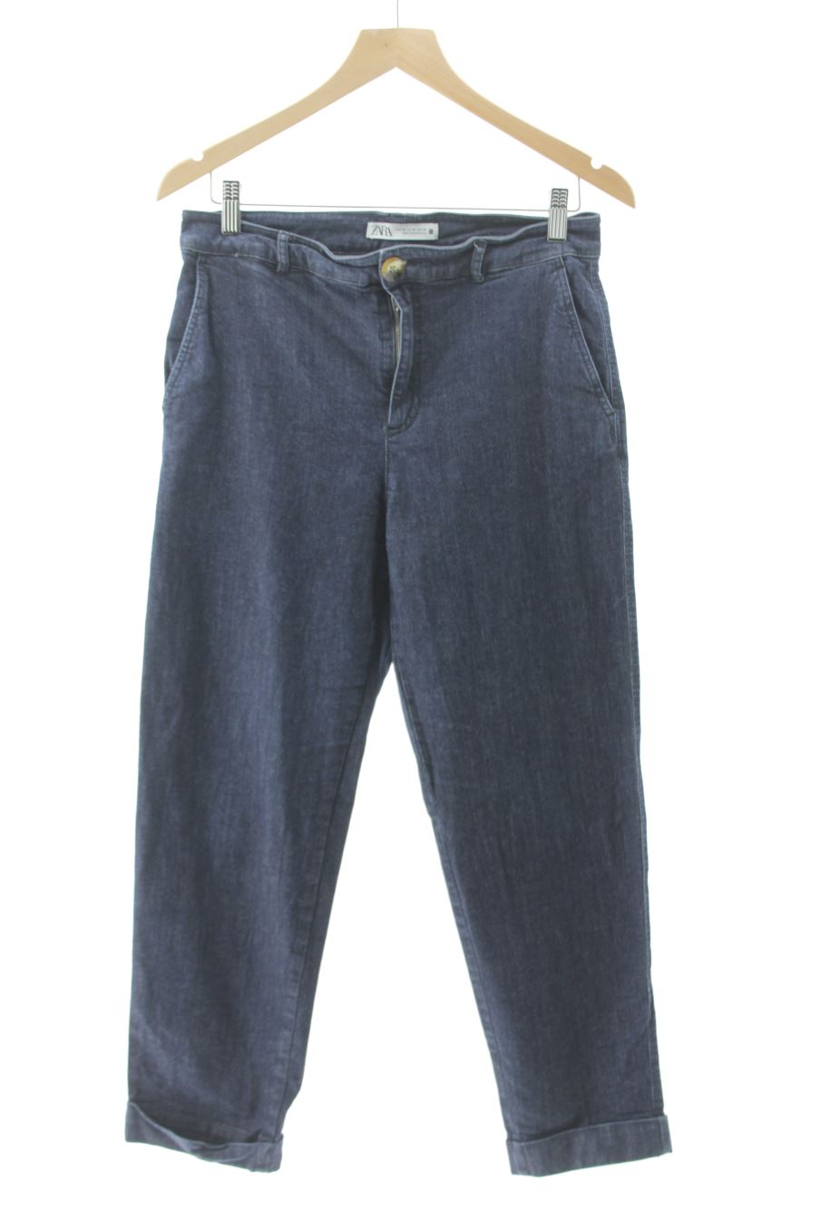 Vaquero de Zara de la talla 38, de color azul