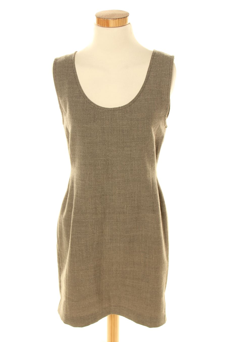 Robe casual Caroll de la taille 38, de couleur noir