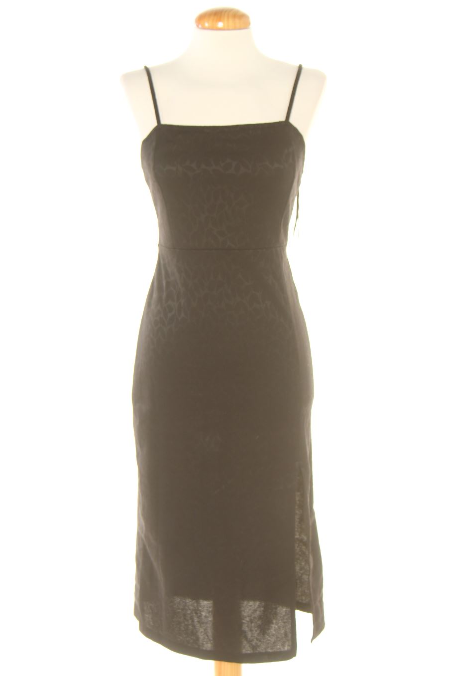 Robe Zara de la taille S, de couleur noir