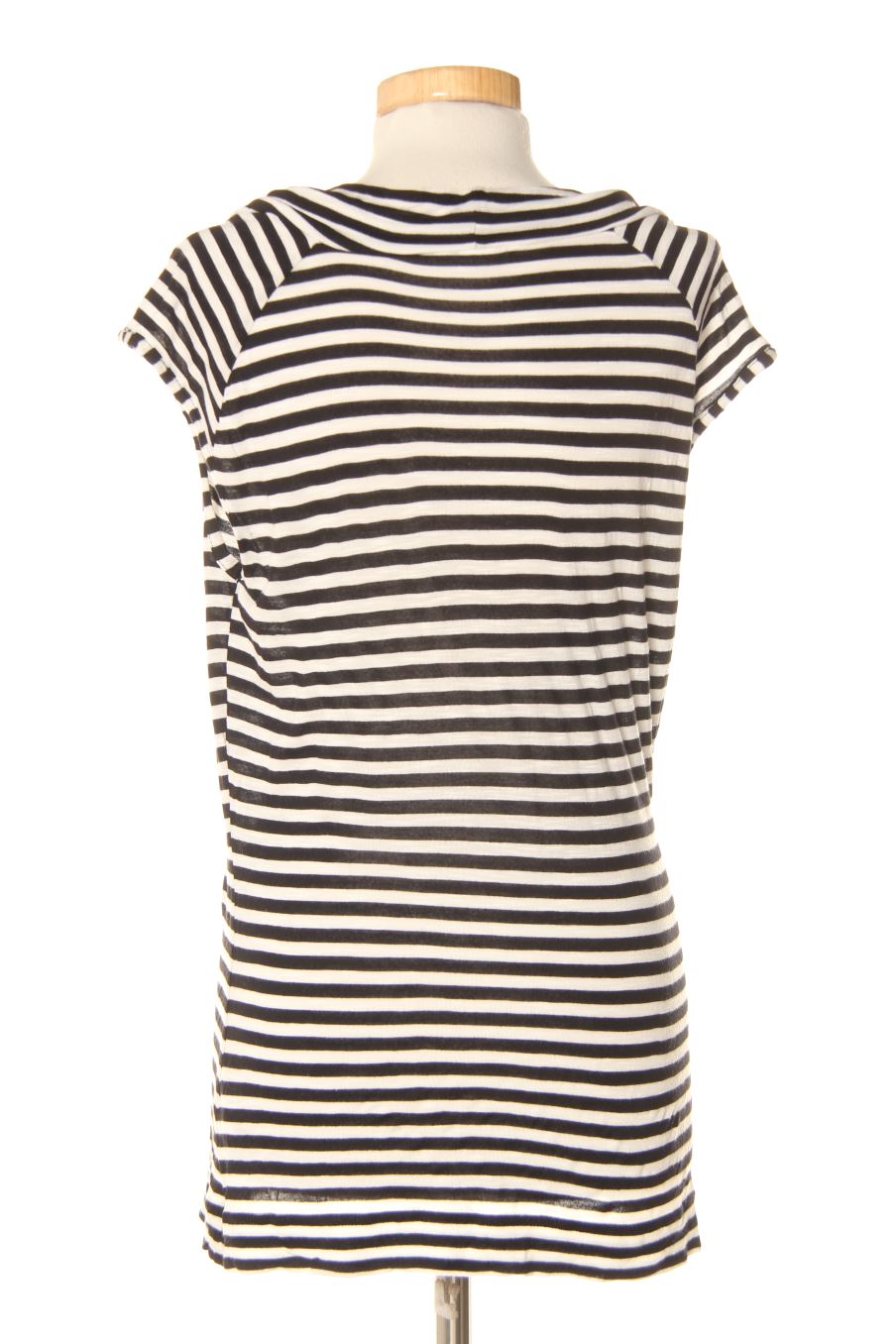 Camiseta de H&M de la talla M, de color rayas