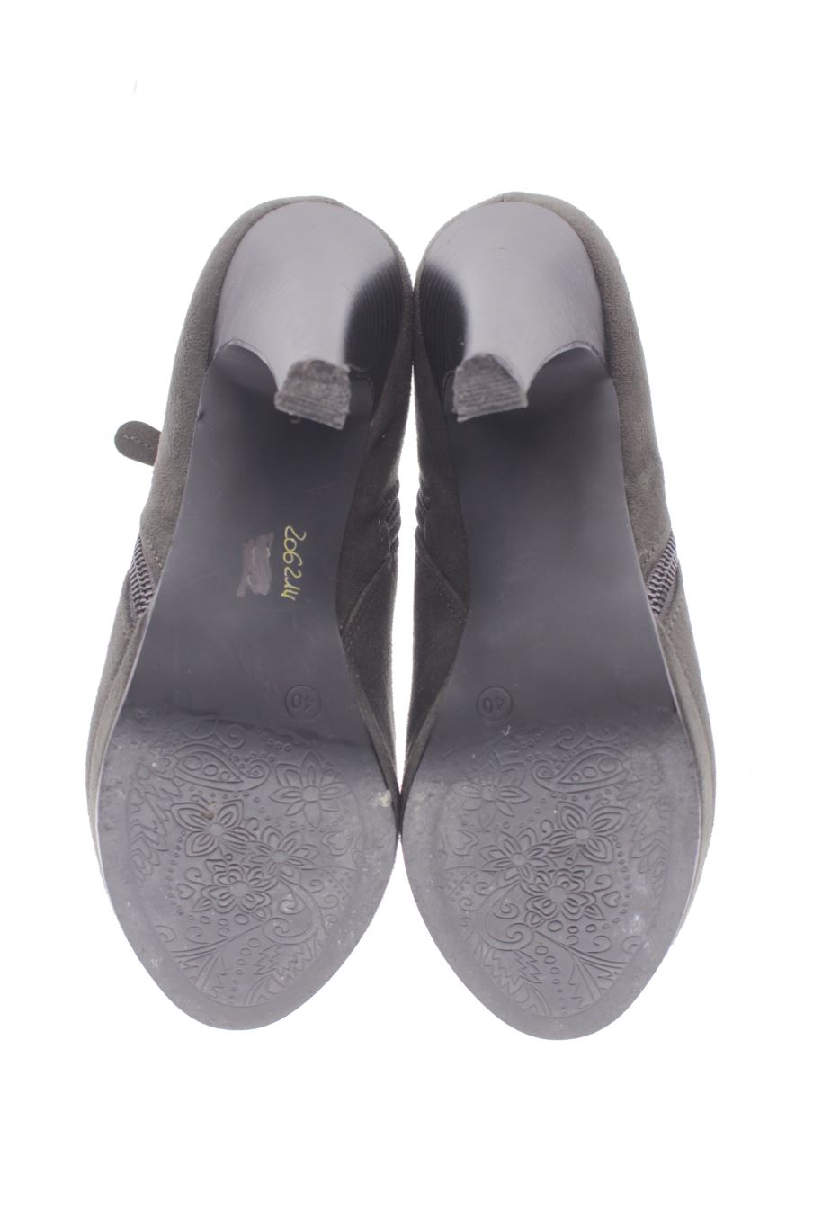 Botines de PERCENTIL de la talla 40, de color negro de