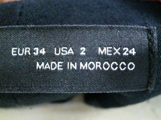 Pantalon Zara de la taille 34, de couleur noir