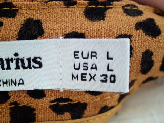 Shorts Stradivarius de la taille L, de couleur animal print