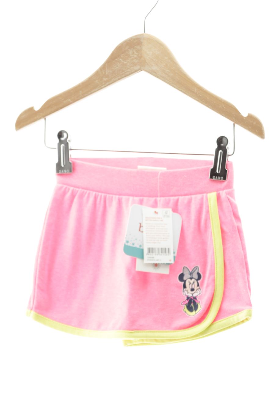 Short ZY Baby de la taille 9 mois avec une étiquette