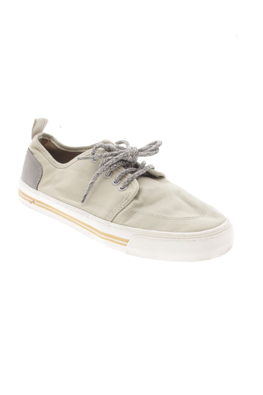 Deportivos de Zara de la talla 38, de color beige de