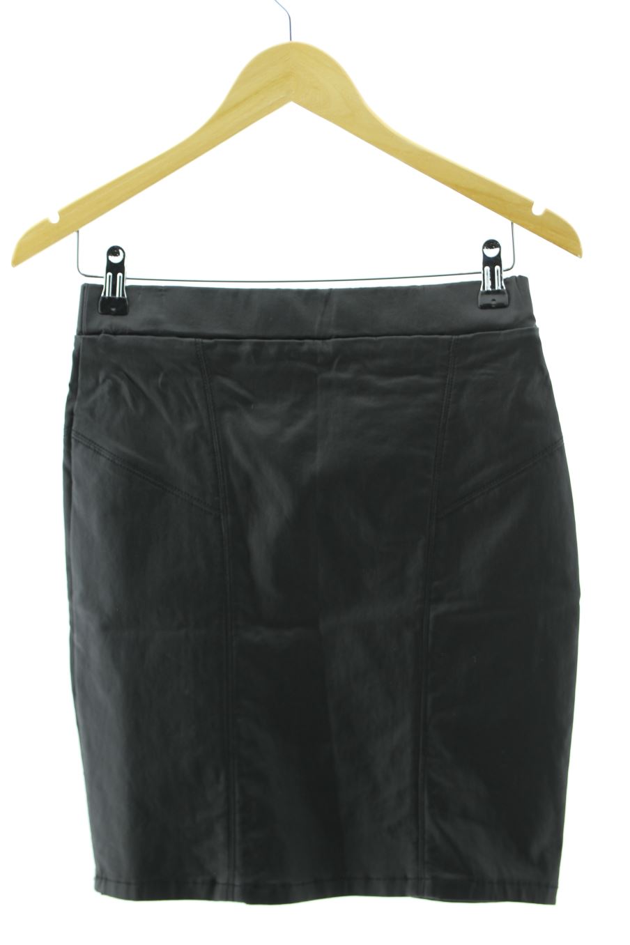 Falda de B.Young de la talla S, de color negro