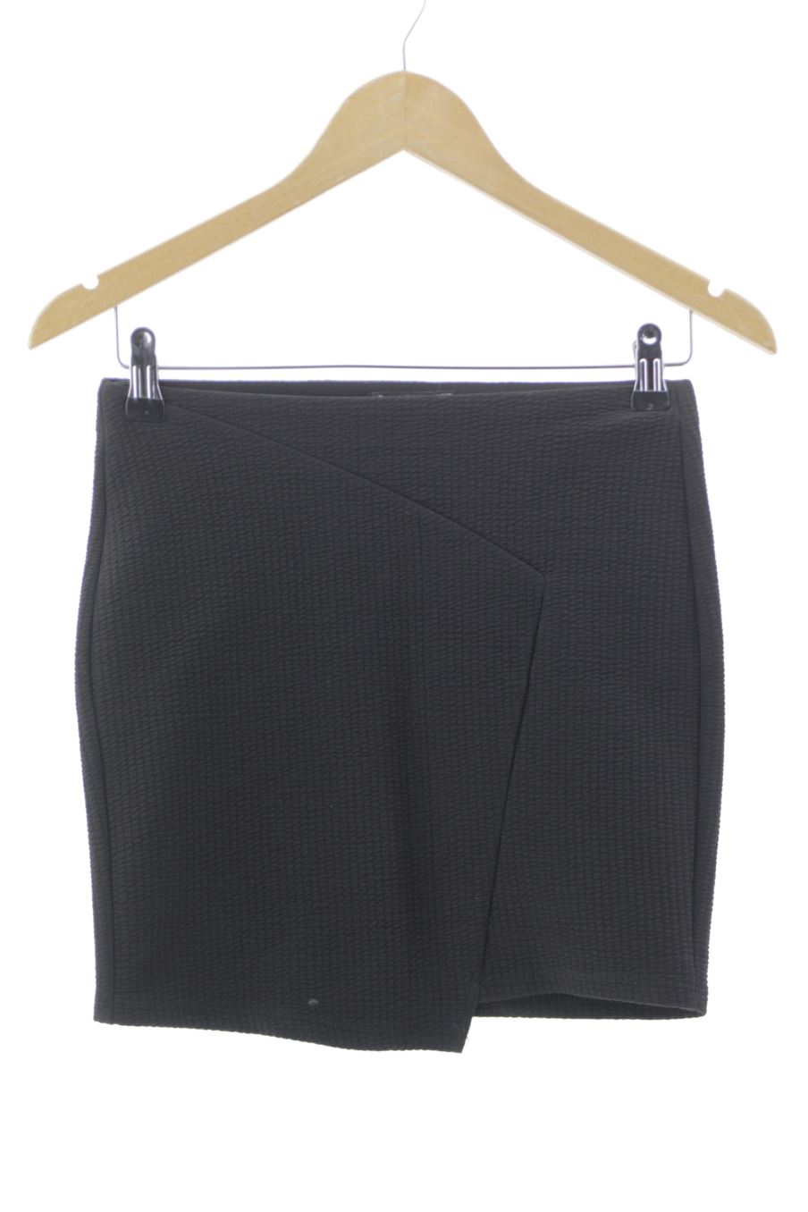 Falda de Bershka de la talla XS, de color negro
