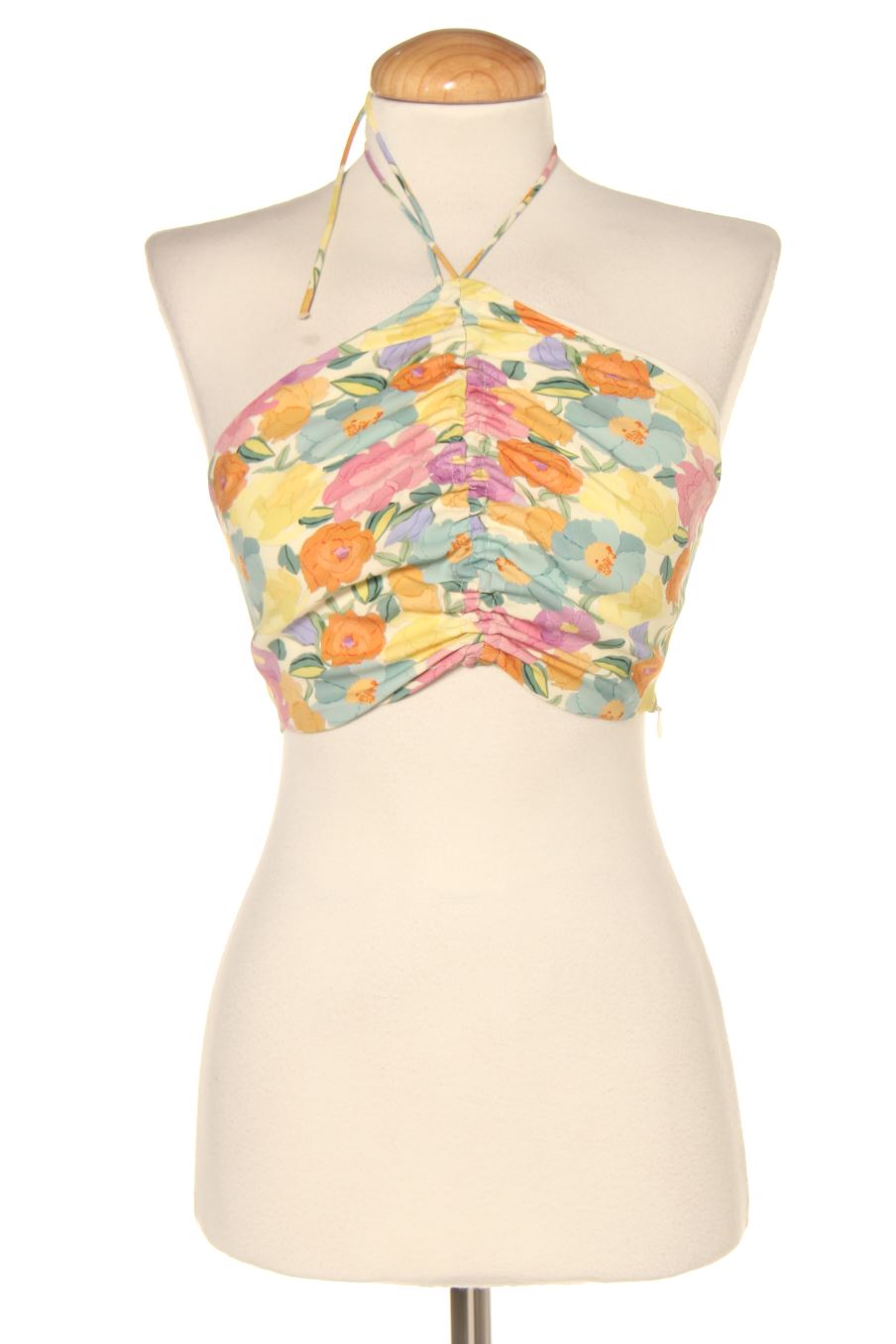 Top Zara de la taille XS, de couleur fleurs