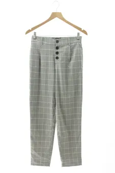 Pantaloni XS Zara, foto 1 di 2