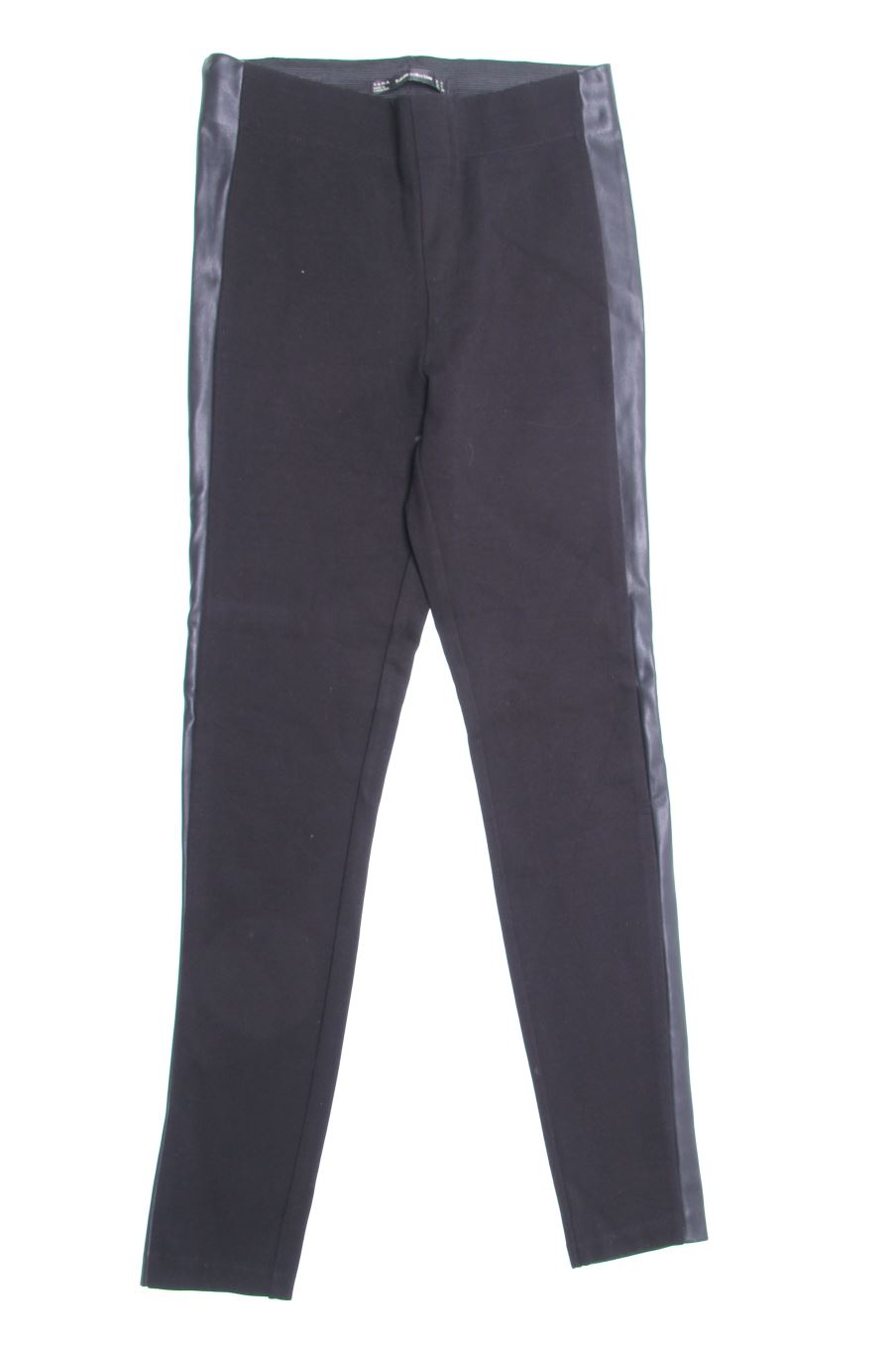 Pantalón Casual de Trafaluc de la talla S, de color negro