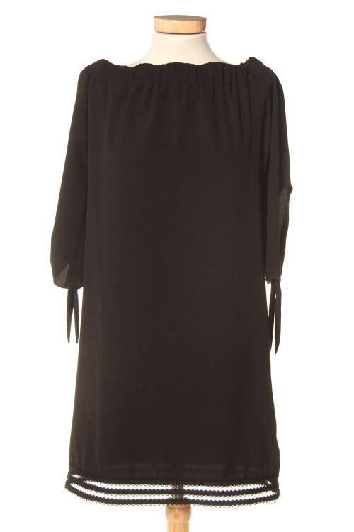 Einfaches Kleid
