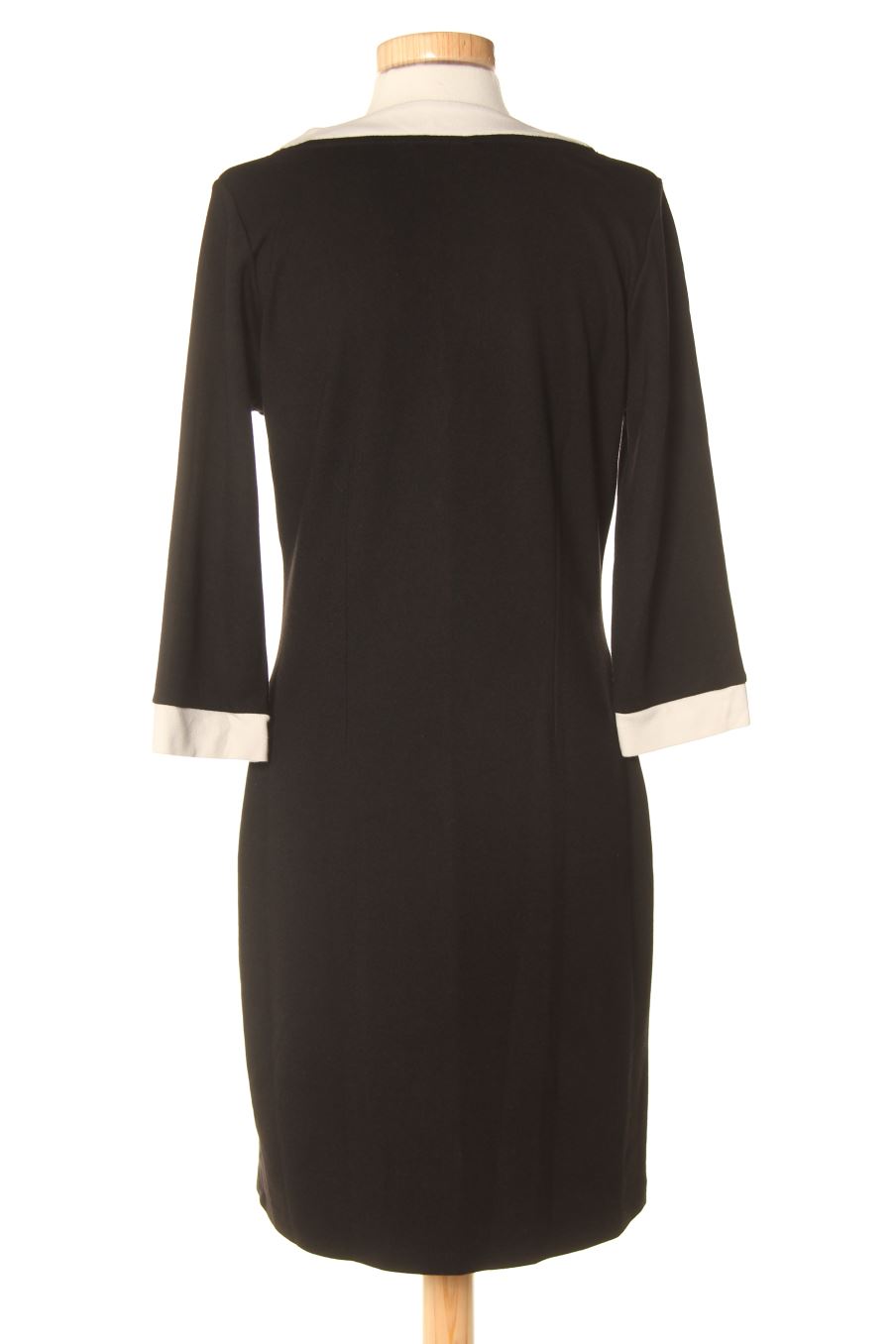 Robe casual ANNA FIELD de la taille 38, de couleur noir