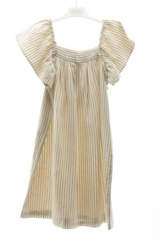 Aufwändiges Kleid 134 Unit