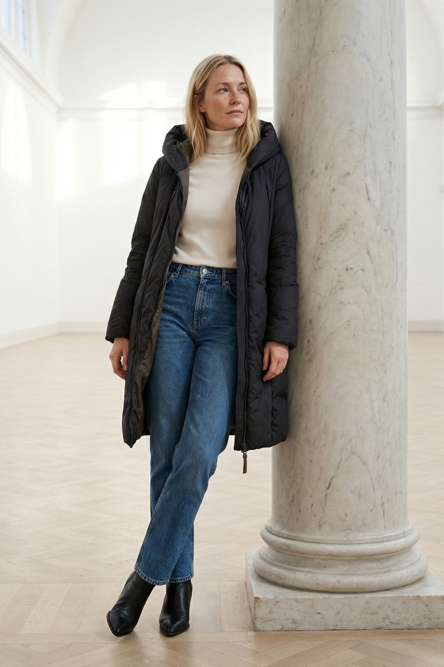Manteau RAY de la taille M, de couleur bleu marine