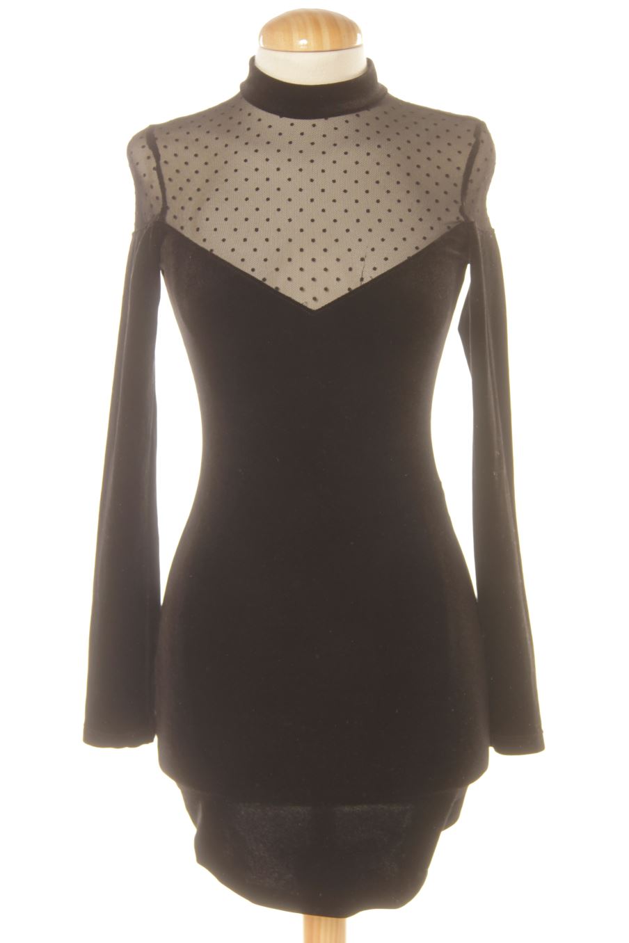 Vestito de Bershka de la talla XS, de color nero