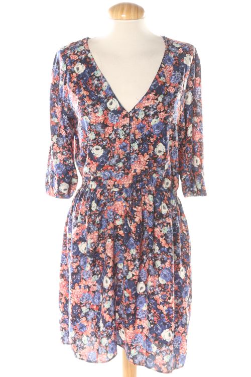 Einfaches Kleid