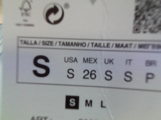 Legging de Zara de la talla S, de color negro