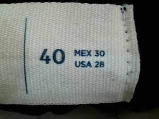 Vaqueros de Springfield de la talla 40, de color negro de ropa vaquera