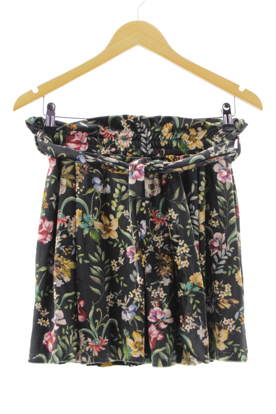 Faldas de Fórmula Joven (F&J) de la talla 36, de color flores
