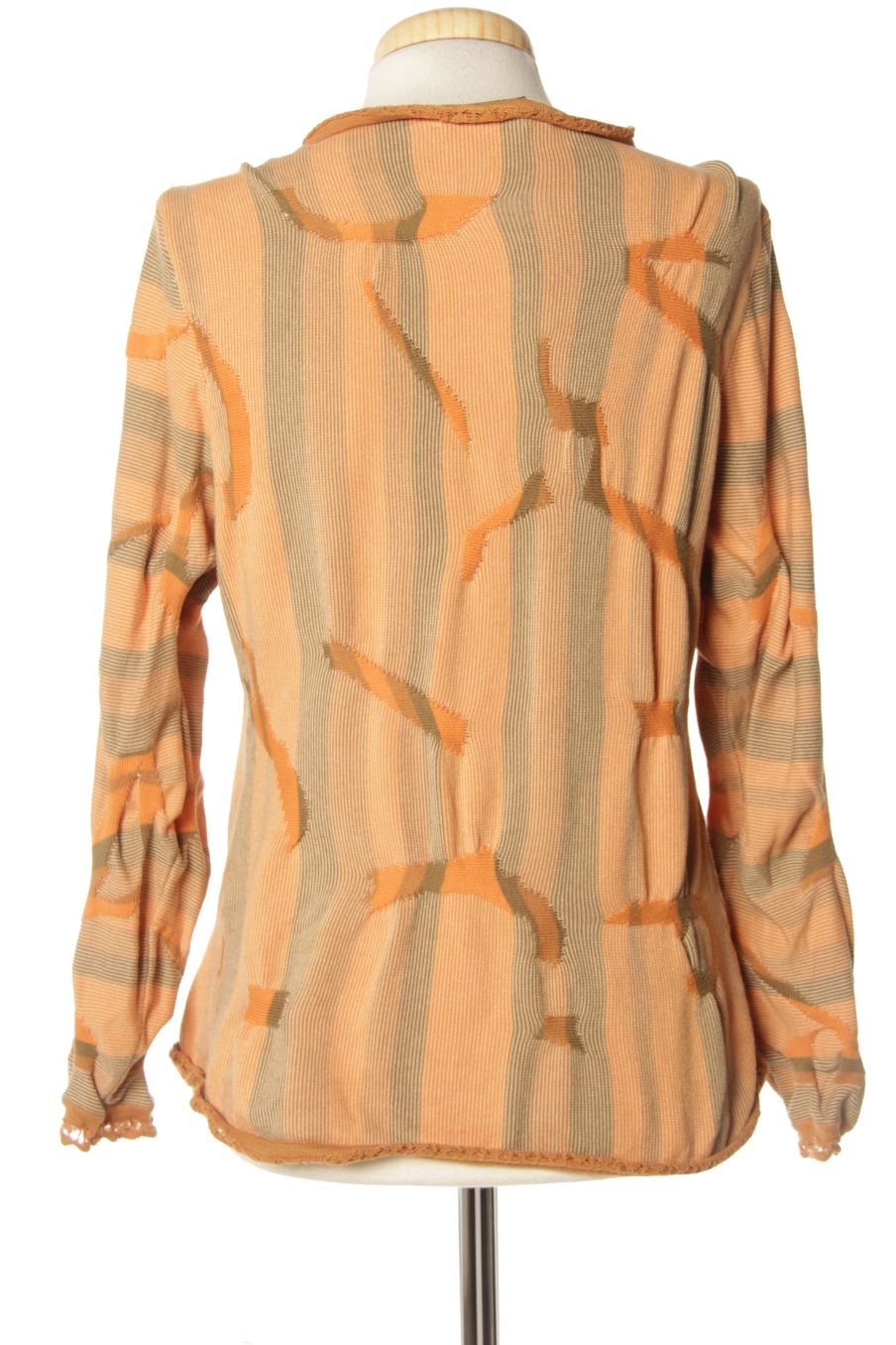 Chaqueta de Adolfo Dominguez de la talla L, de color estampado