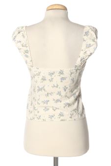 Top S Bershka